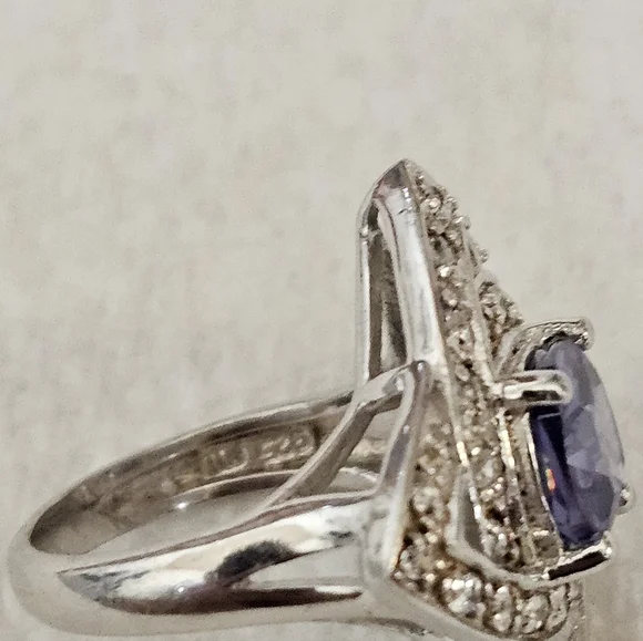 Victoria Wieck Tanzanite & Diamond Simulant Sterling Silver Ring Size 5! - Picture 8 of 15